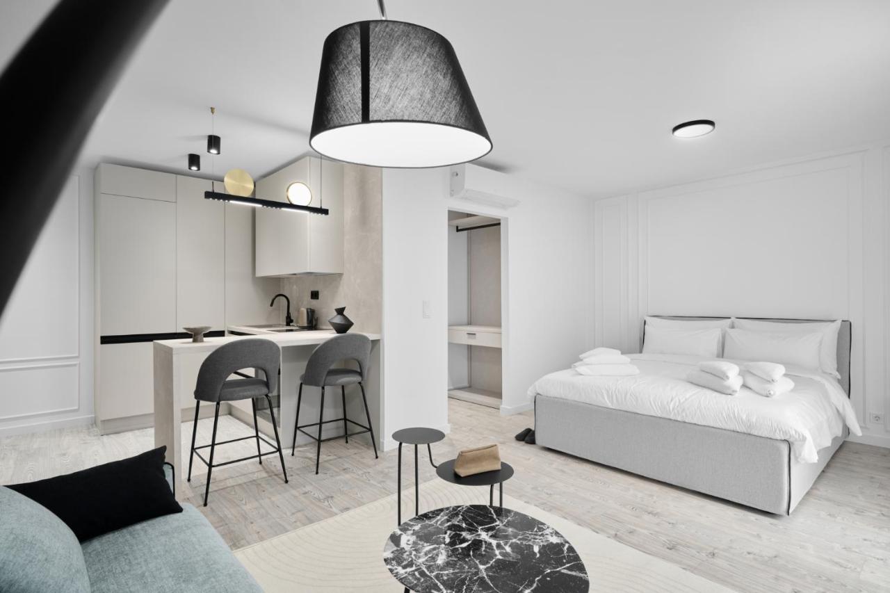 Collect Residence - 2