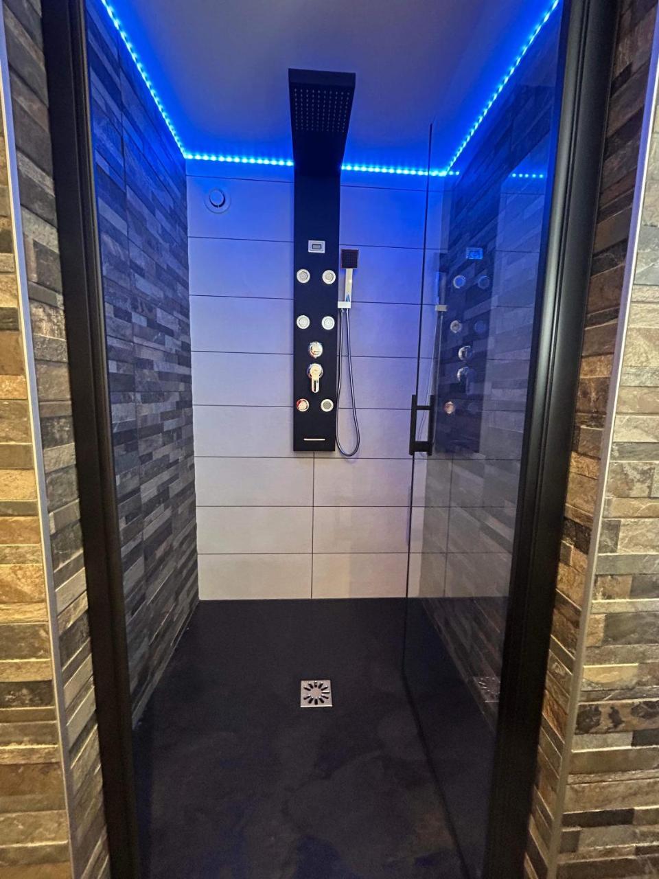 Beau gîte avec jacuzzi - 2