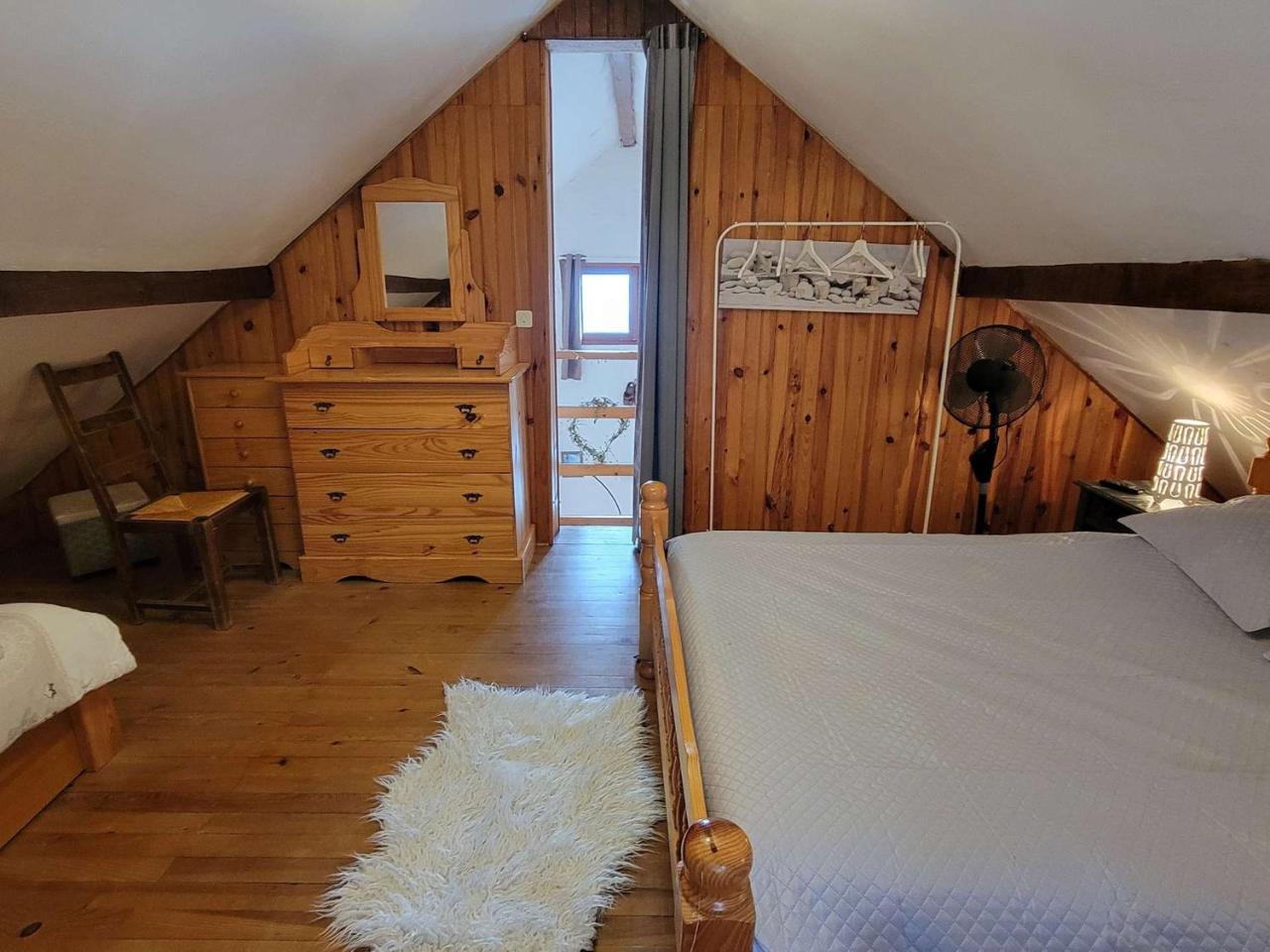 Chalet cosy 5 pers. à Saint-Michel-de-Chaillol - Ski, rando, balcon Sud, animaux acceptés photo 3