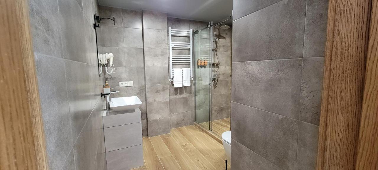 Hotel Ushba in Mestia photo 4