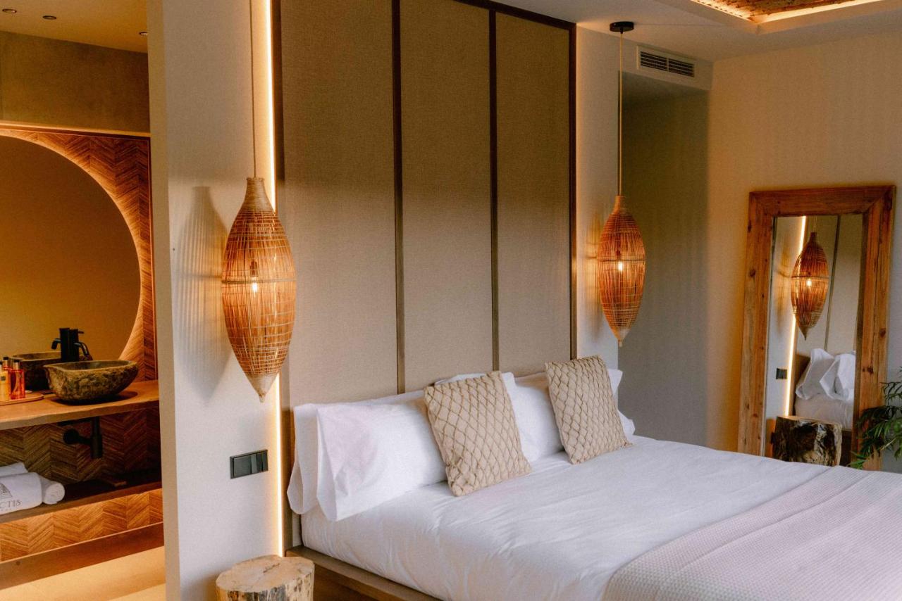 Noctis Hotel - 4
