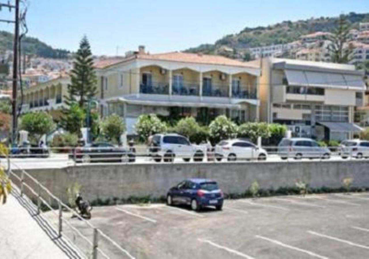 Paradise Hotel photo 3