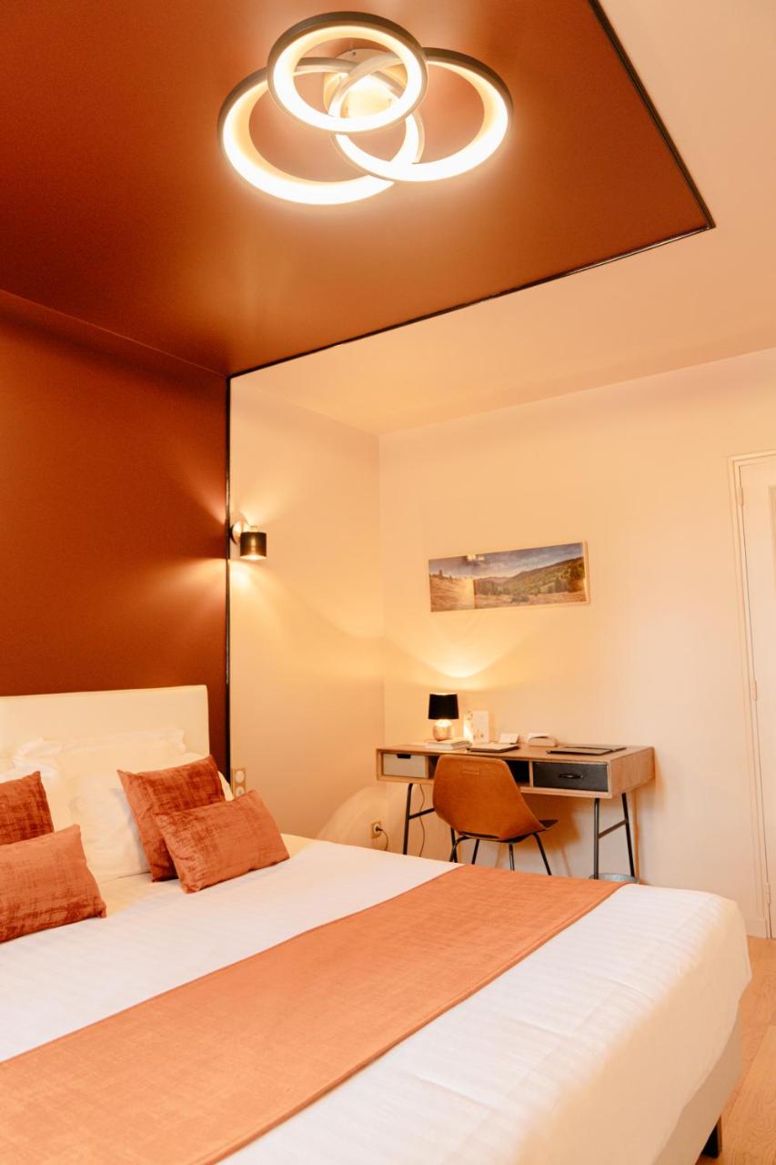 Demeures & Châteaux Auberge de la Tour - Hôtel & Restaurants - Marcolès Auvergne photo 4