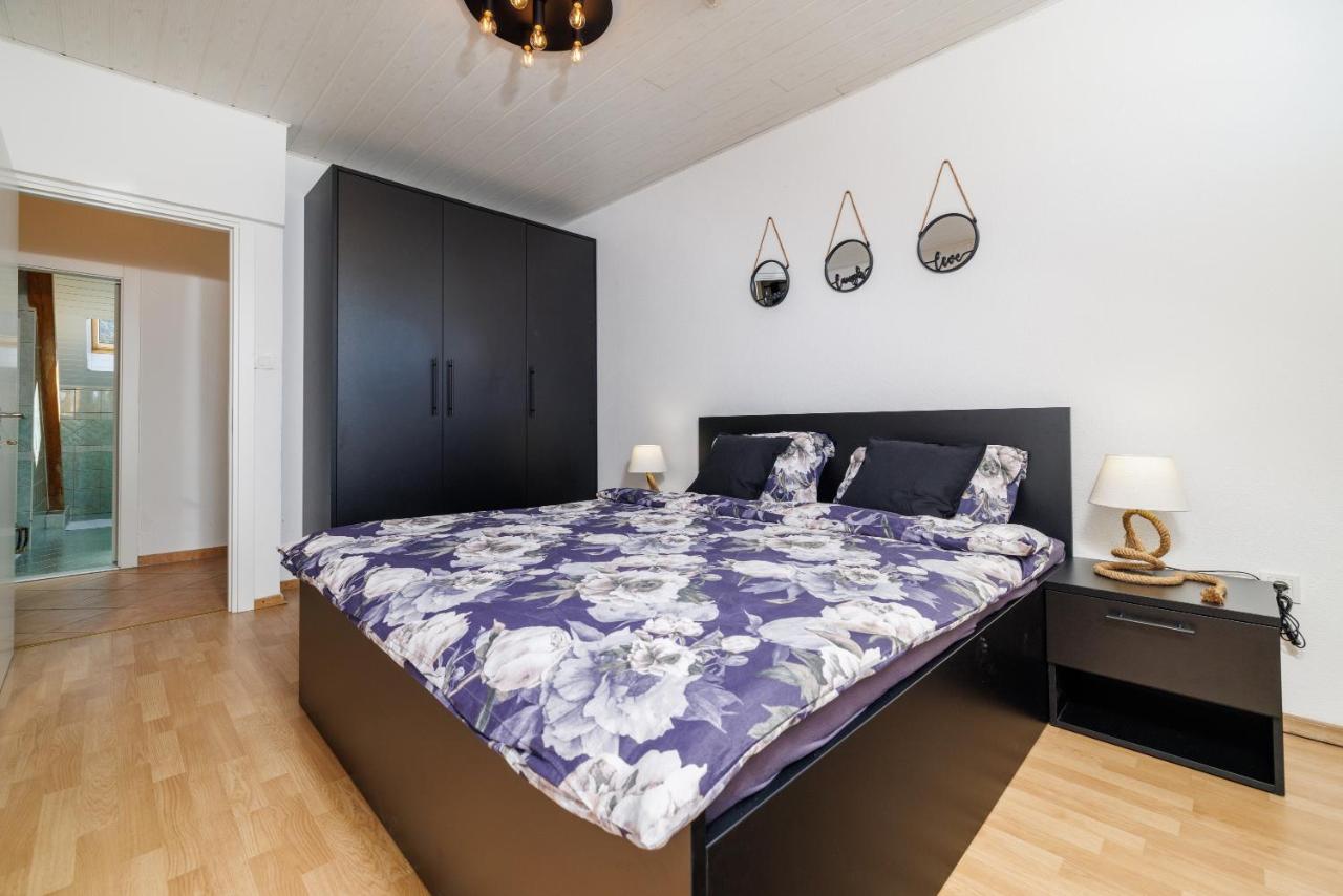 Apartmani Anđelić- Fužine 1 - 5
