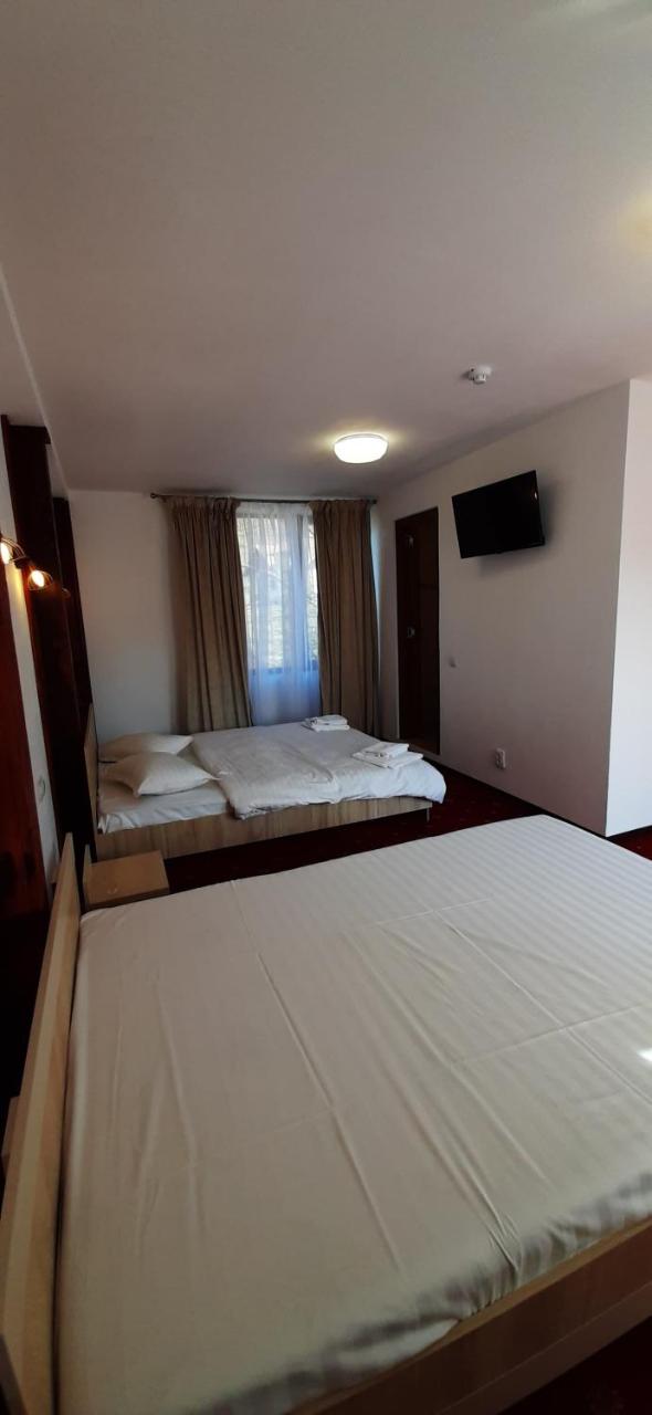 Pensiunea Montan din Bran,sat Simon SPA indoor photo 3