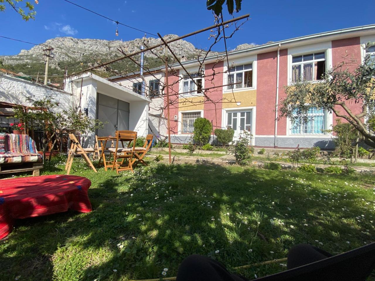 Vila Llulla
