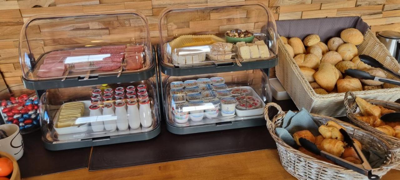 Hotel Westendia inclusief Parking and Top Breakfast ! photo 3