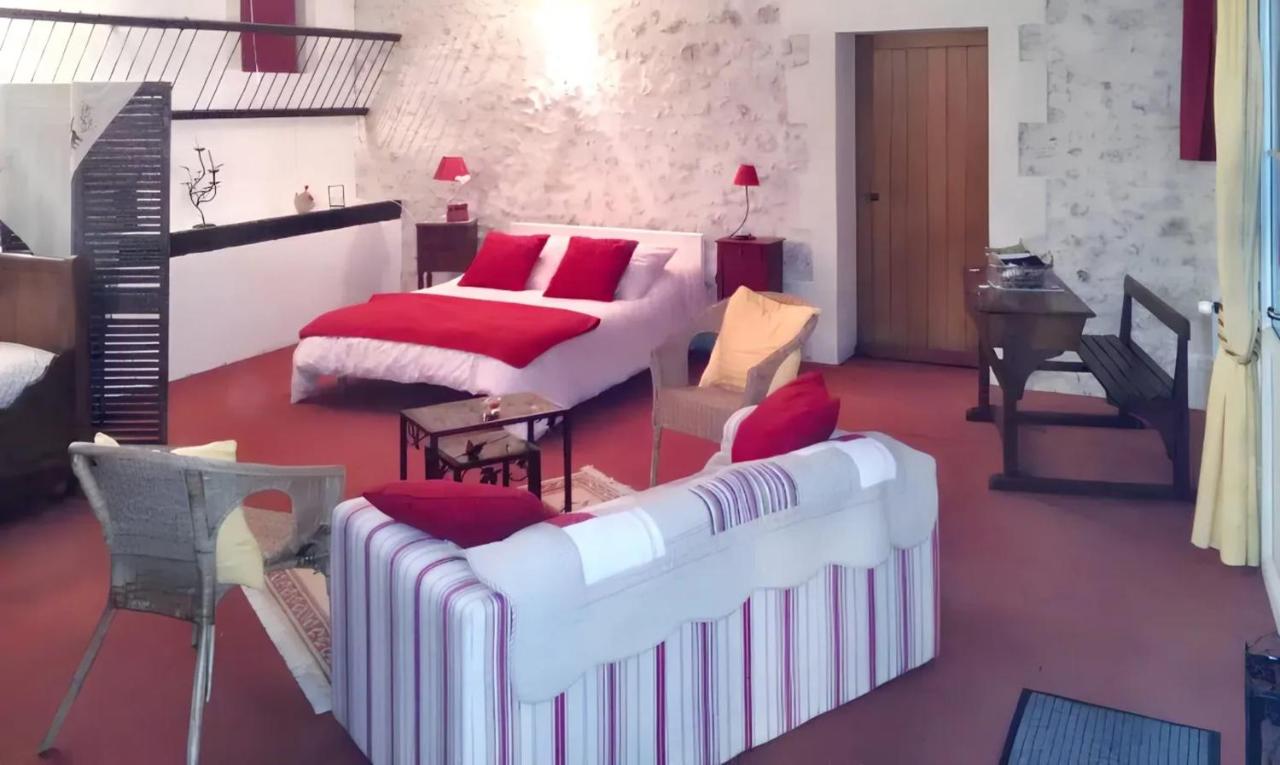 Studio confortable à Thilouze de 55 m² avec jardin privatif - 4