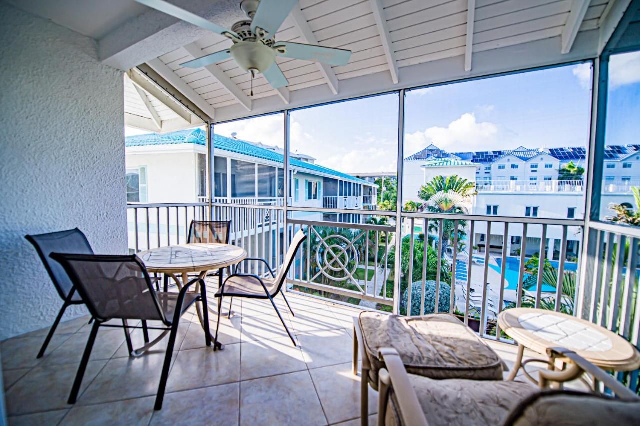 7Mile Beach Resort & Club photo 4