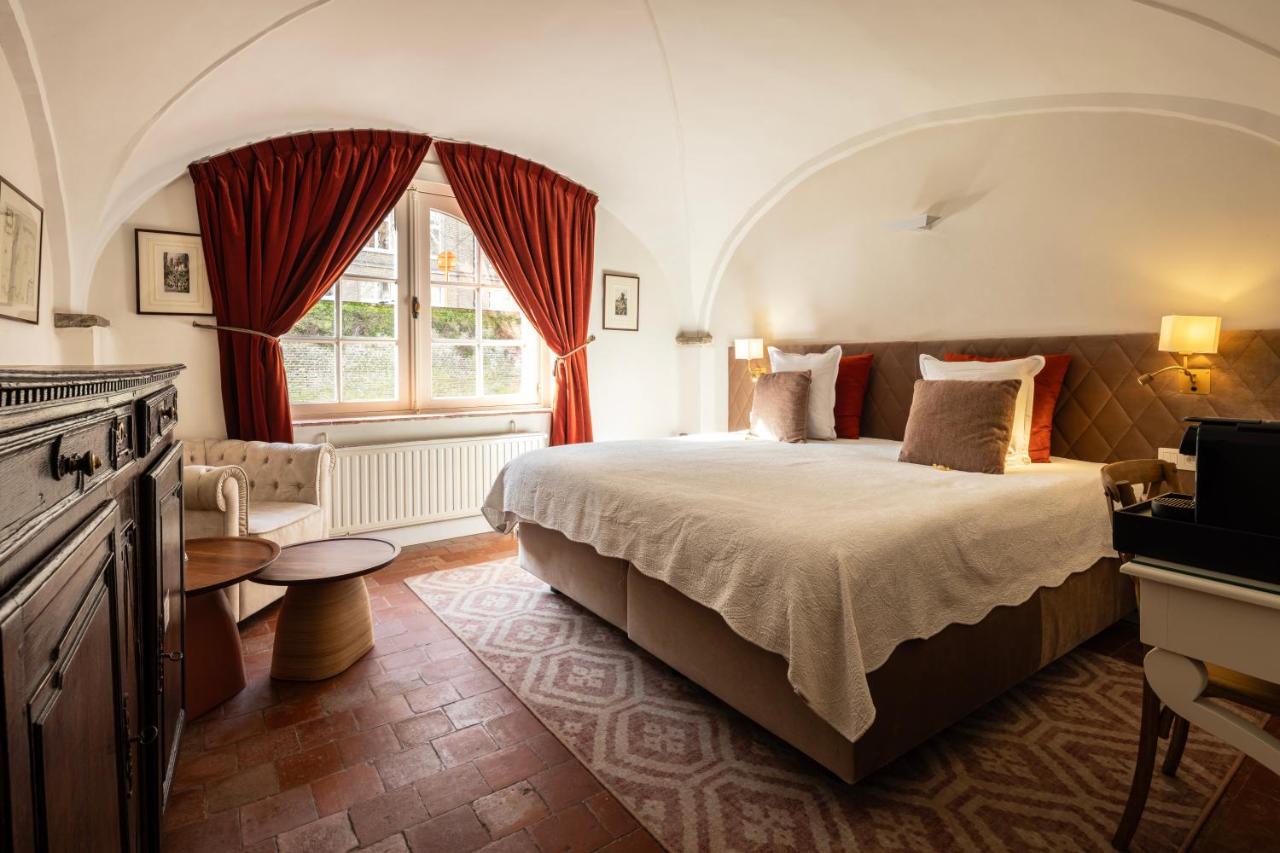 Canal View Hotel Ter Brughe by CW Hotel Collection photo 4