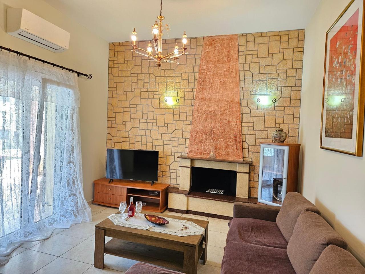 Stamatis Family Apartment - 6
