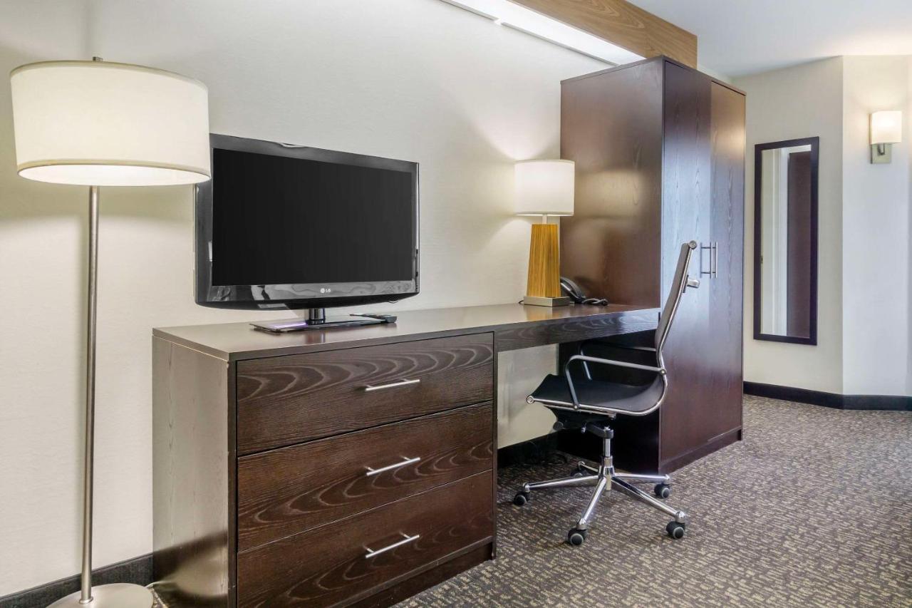 Sleep Inn Sea Tac Airport photo 4
