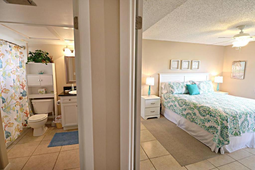 Beach Side complex B23 1 Bed 1 Bath w/Heated Pool photo 3