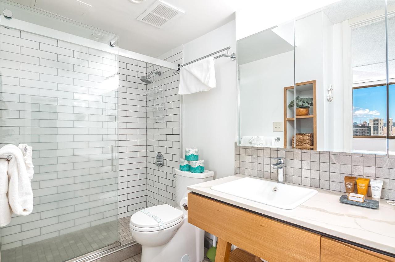 Lovely 1BR Ocean View Condo, Near Beach + Parking! - 5