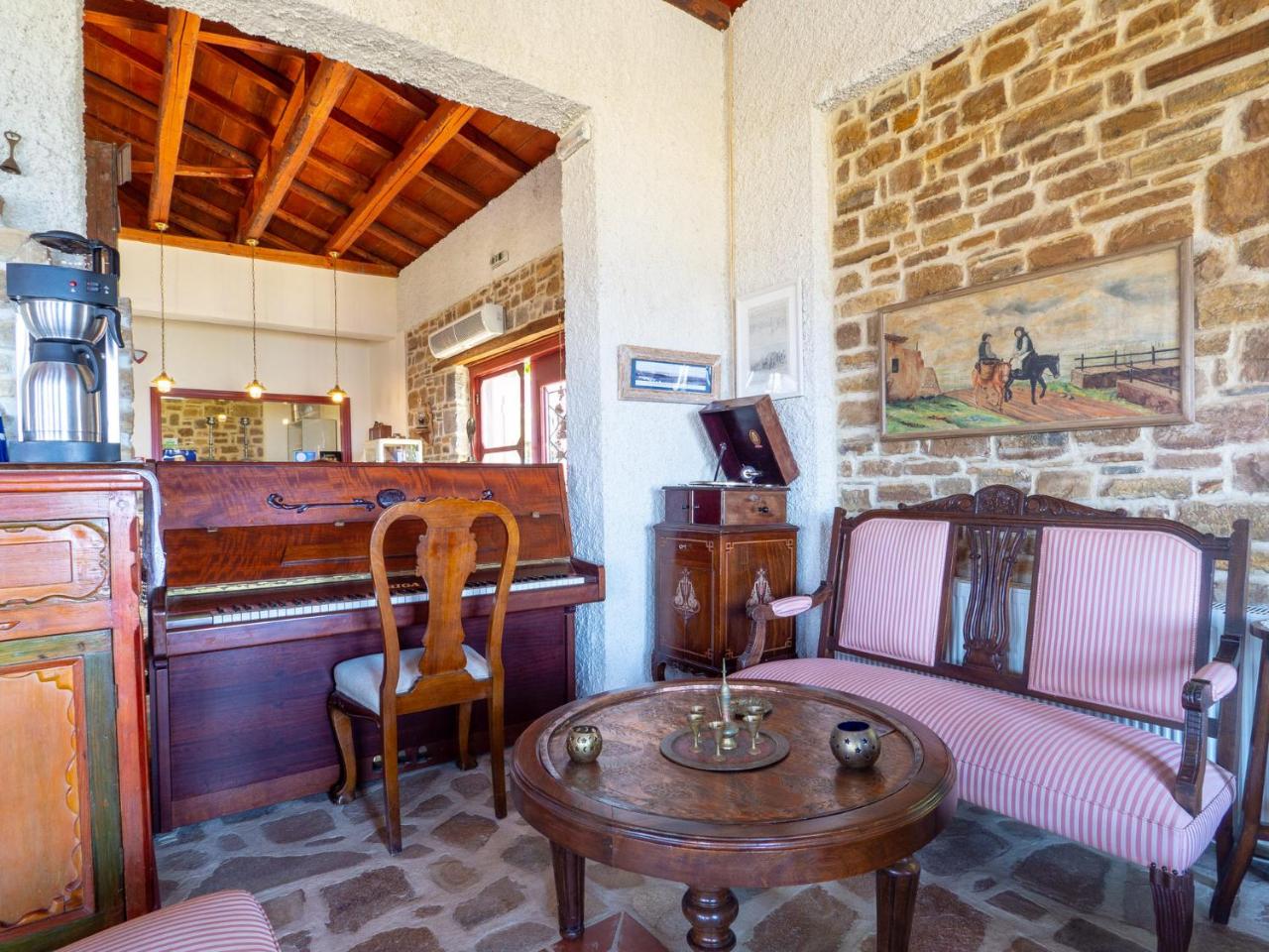 Ethaleia Hotel photo 2