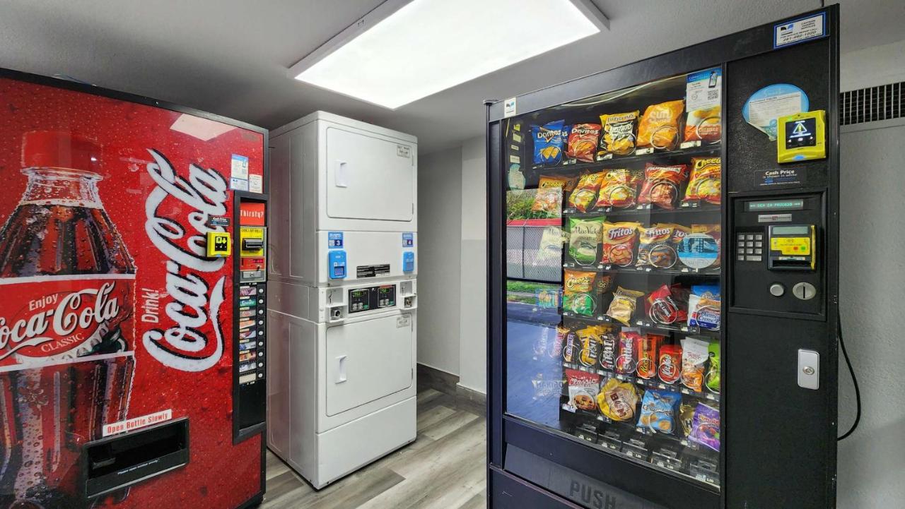 Motel 6 Houston, Tx-Medical Center/Reliant Park photo 2