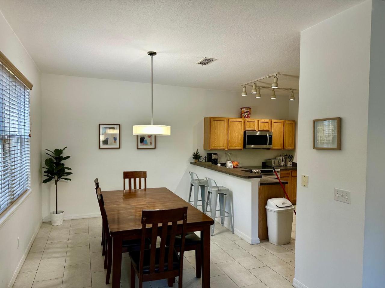 Panoramic 4BR Superior Pool Home near Disney Parks photo 2