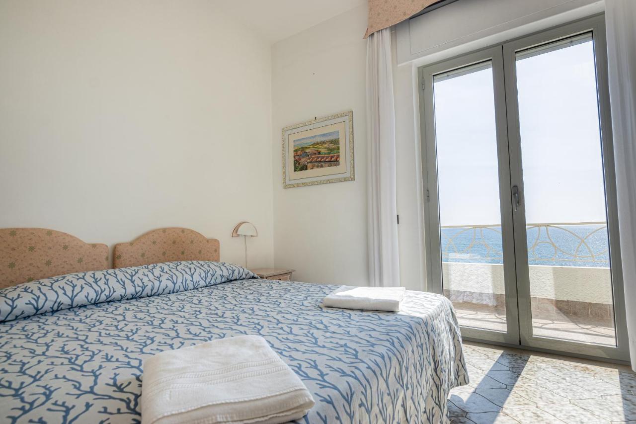 Hotel Poseidon - 5