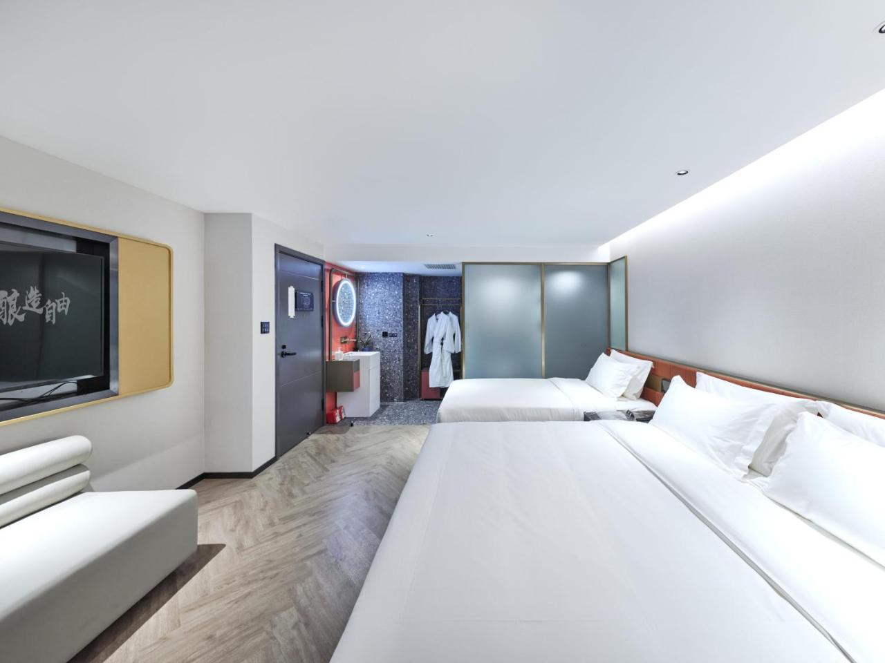 M Hotel - Beijing Tiananmen Square Qianmen Subway Station photo 4