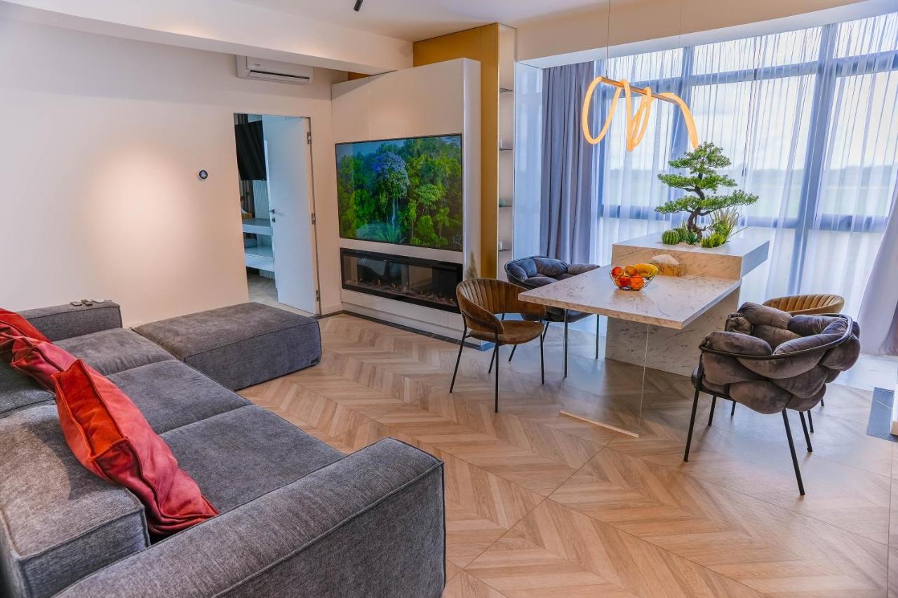 White Residence - 6