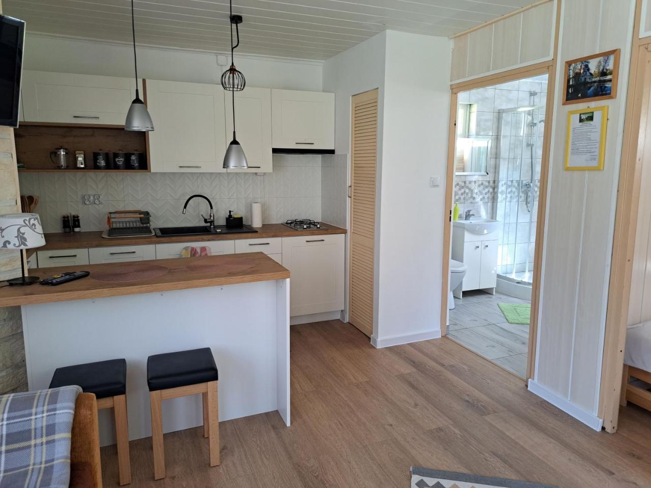 DOMKI , Pokoje gościnne Ustronie photo 4