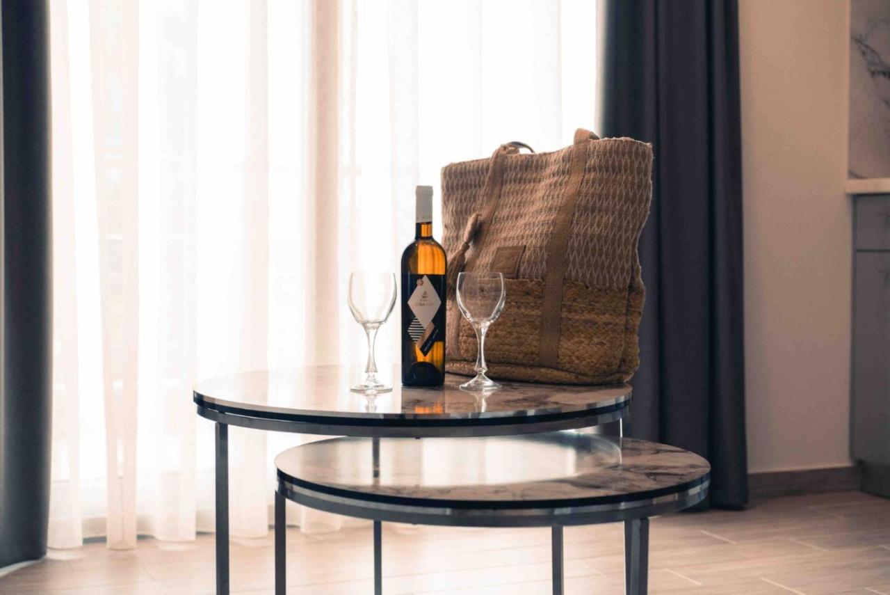 LA CRUZ Luxury Apartments - 5