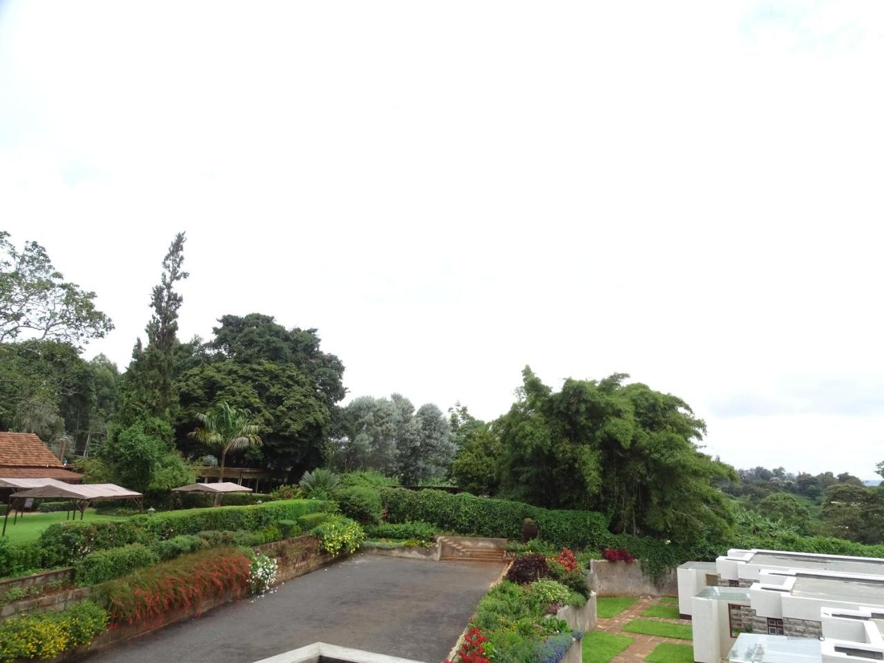 Le Pristine Wellness and Healing Hotel