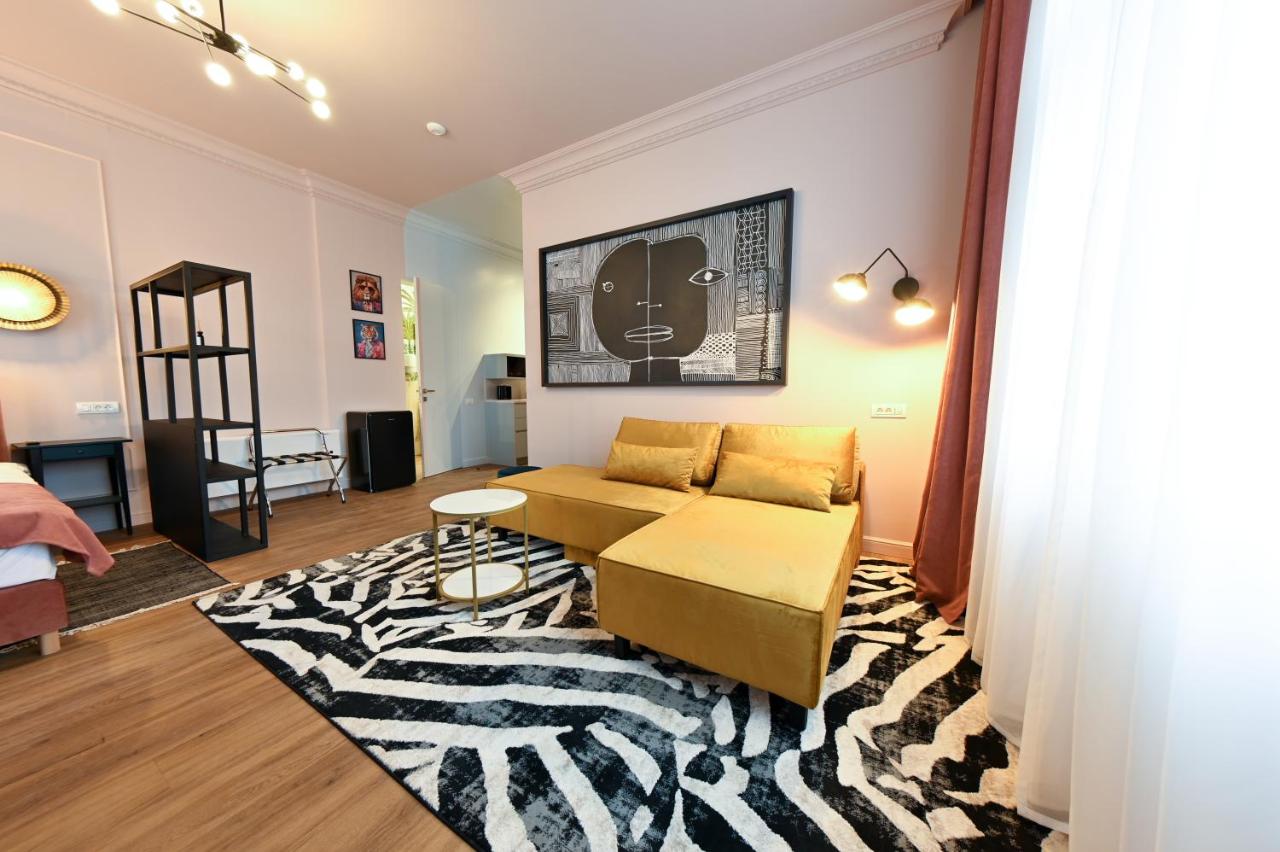 Leda Residence - 3