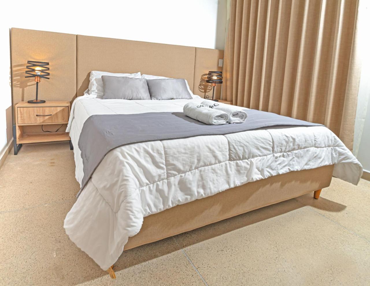 Photo - Apartamentos Montecarlo