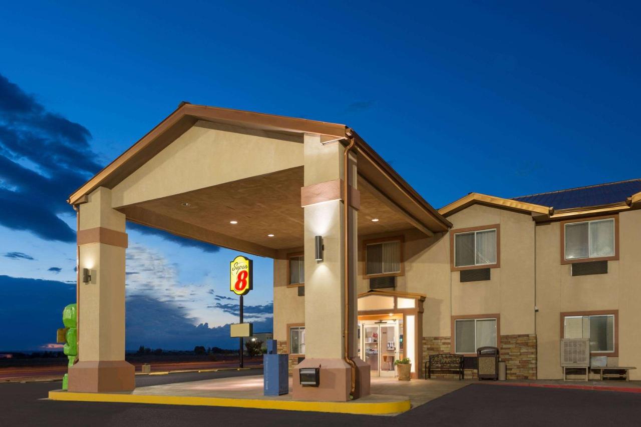 Super 8 by Wyndham Roswell photo 4