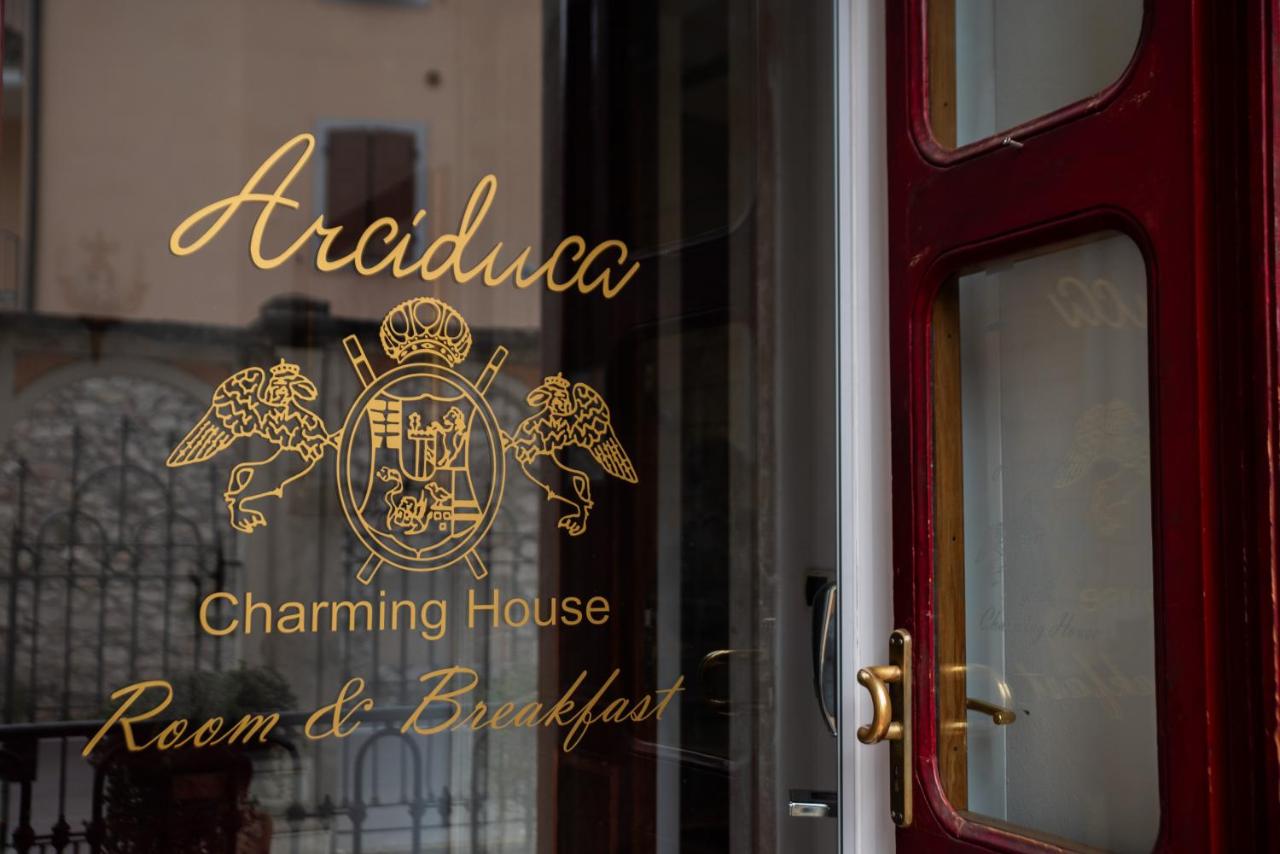 Arciduca Charming House Room & Breakfast - 4