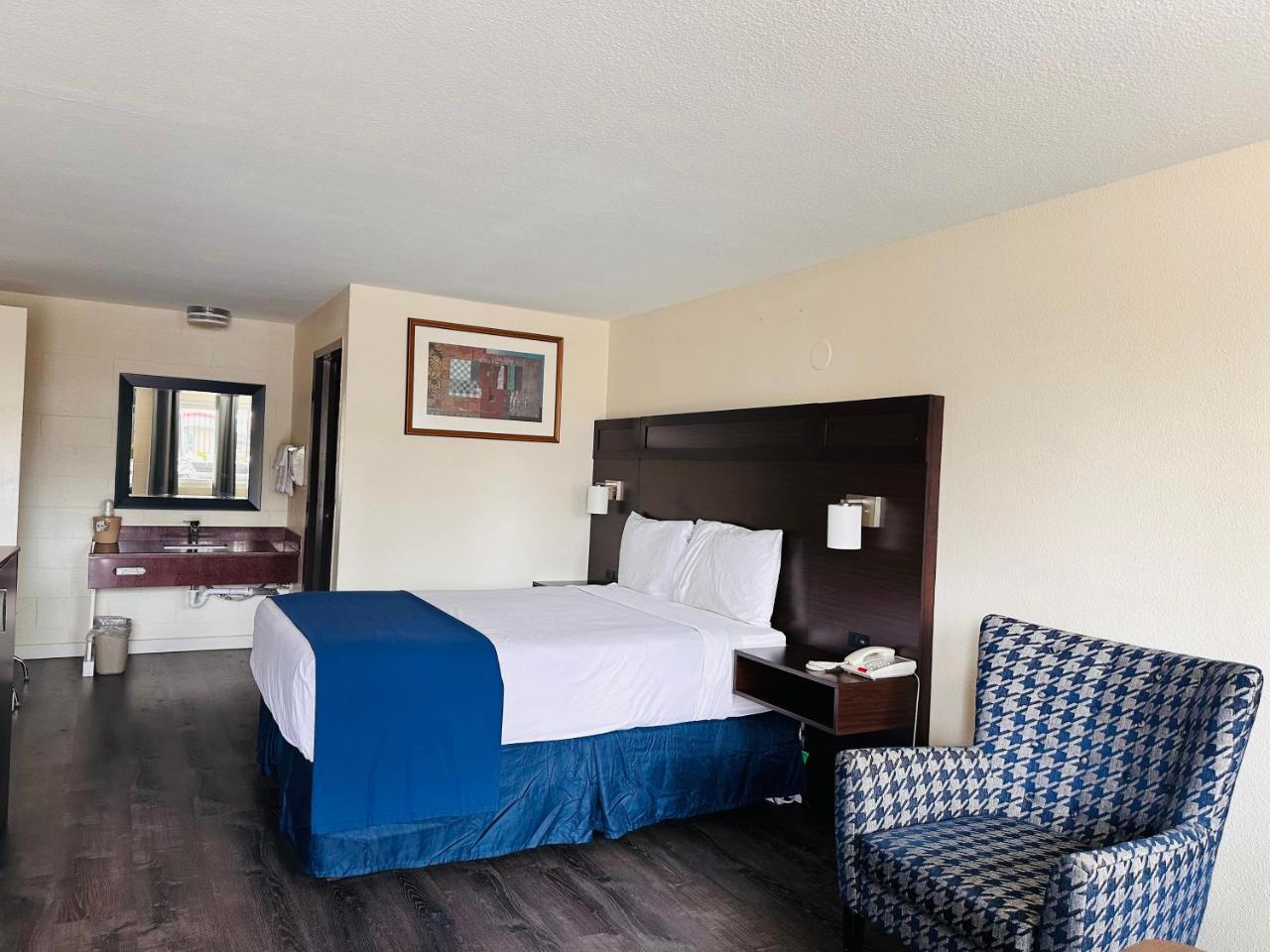 North Wood Motel photo 3