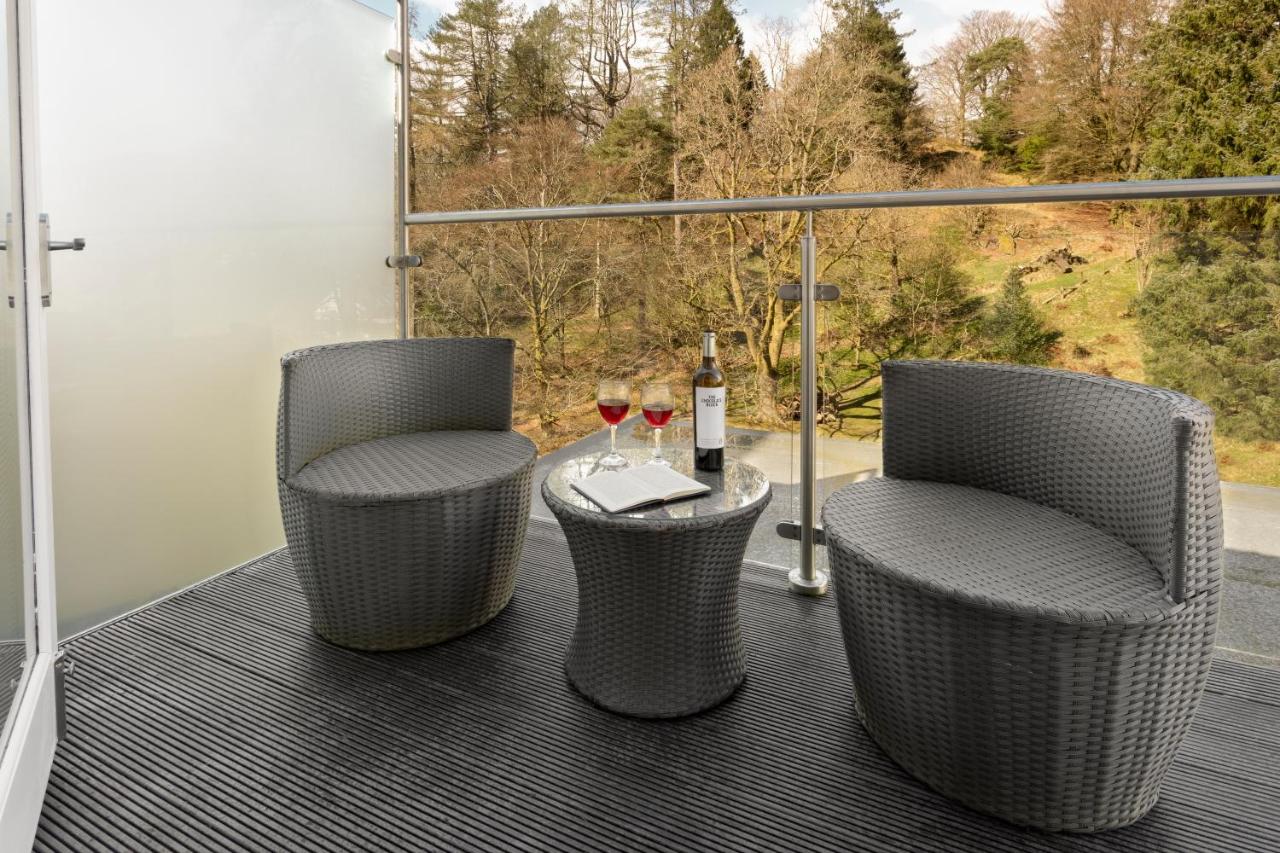 Aphrodites Group - Luxury Hot Tub Suites in Central Lake District! photo 2