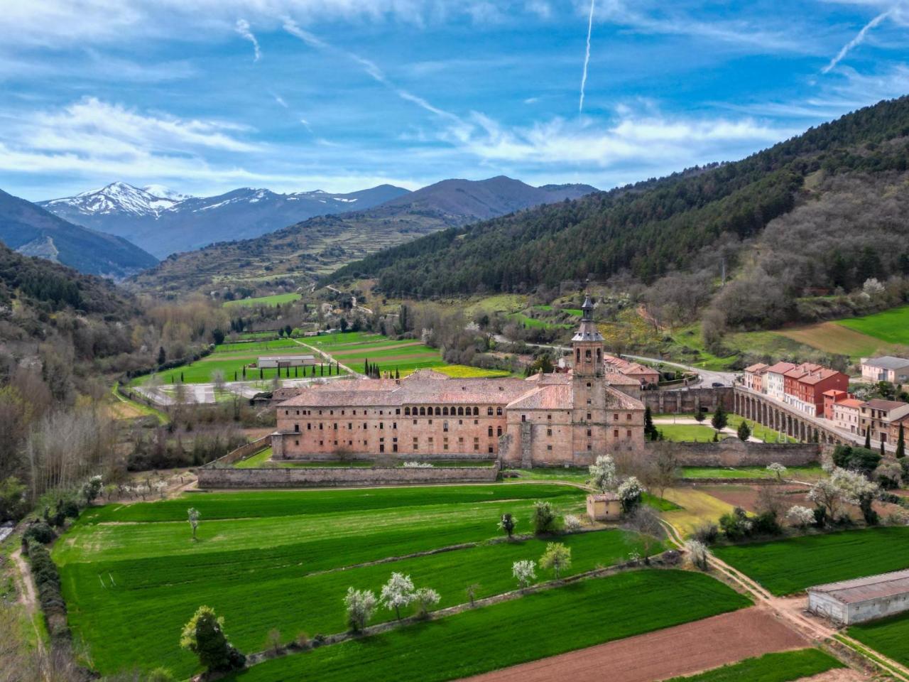 Photo - Hostería del Monasterio de San Millan