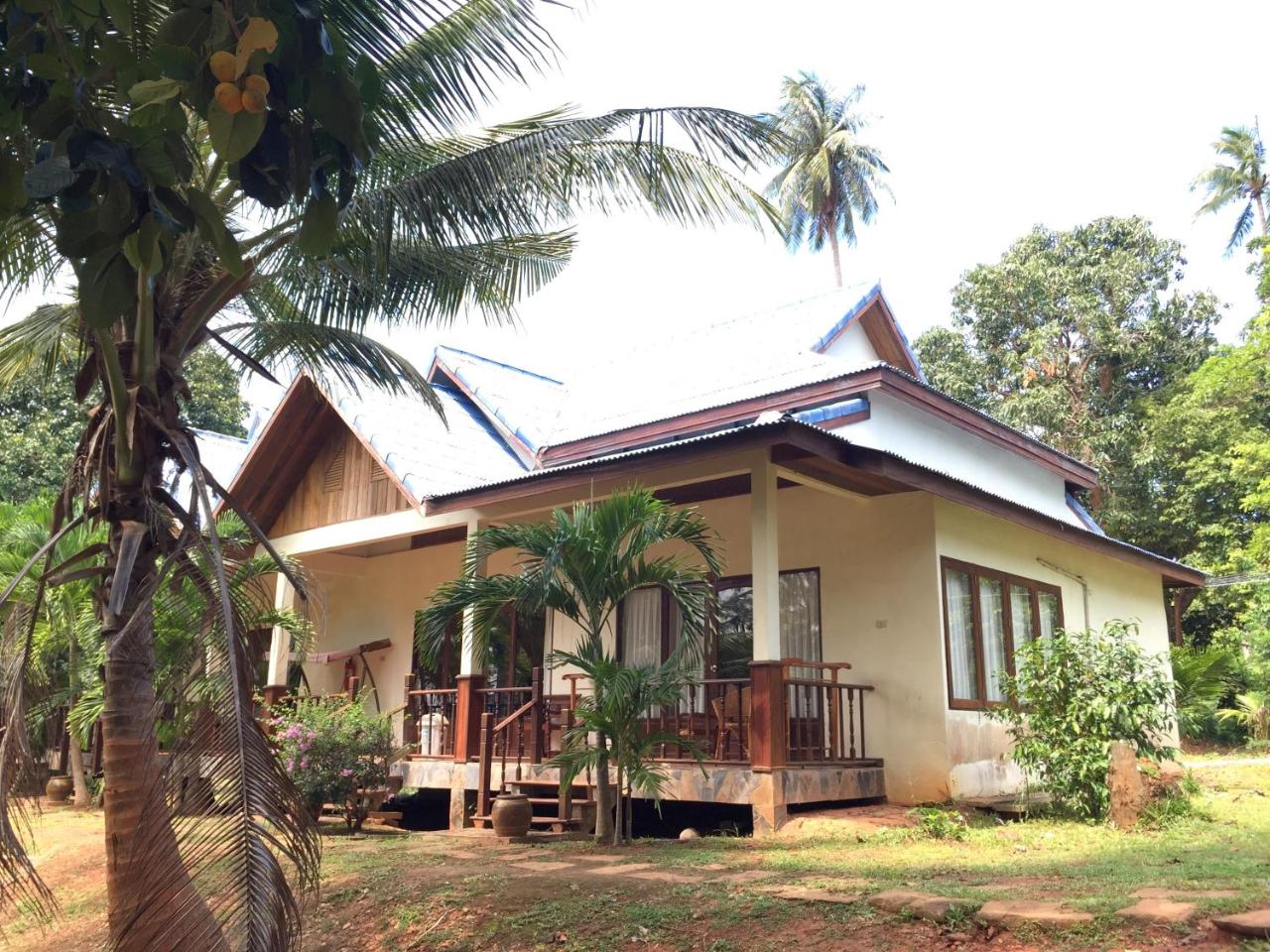 Koh Talu Island Resort