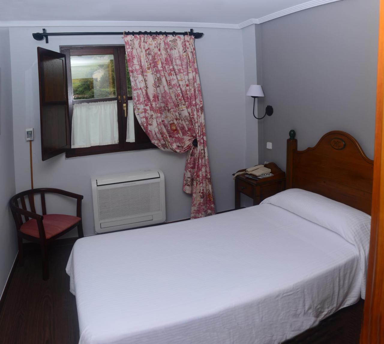 Hotel Comillas - 2