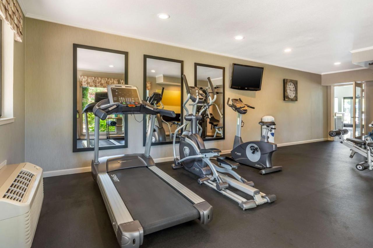 Best Western Plus Inn Scotts Valley photo 2