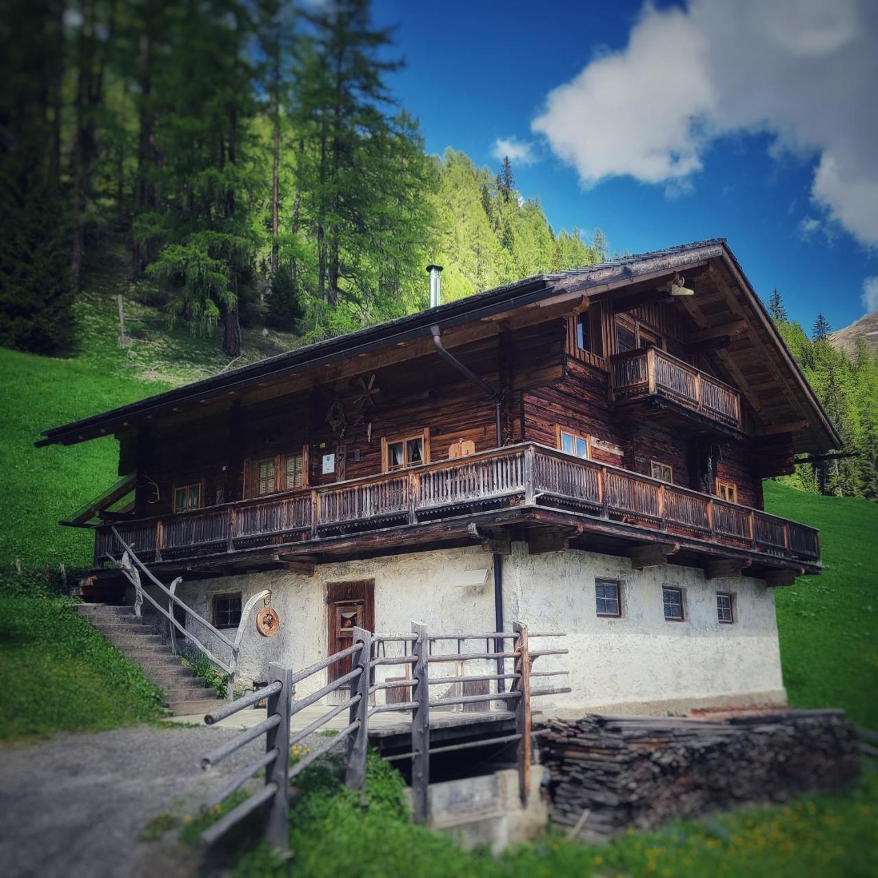 Almhütte Oberschaller bei Alfenalm - Ferienwohnungen am Berg