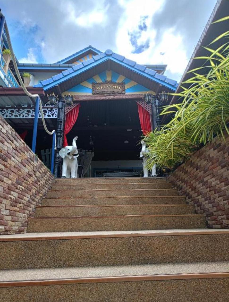 Patong Sunbeach Mansion