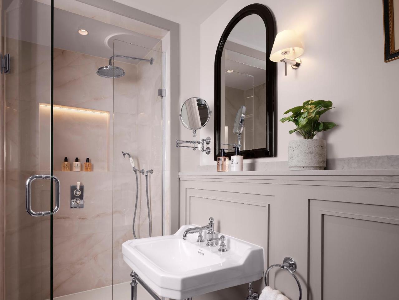 The Chelsea Townhouse - 4