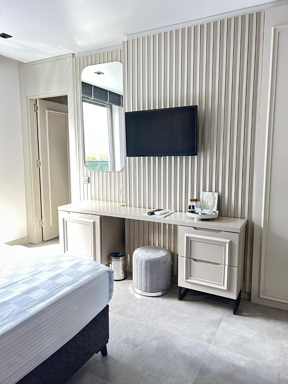 Sam Hotel photo 2