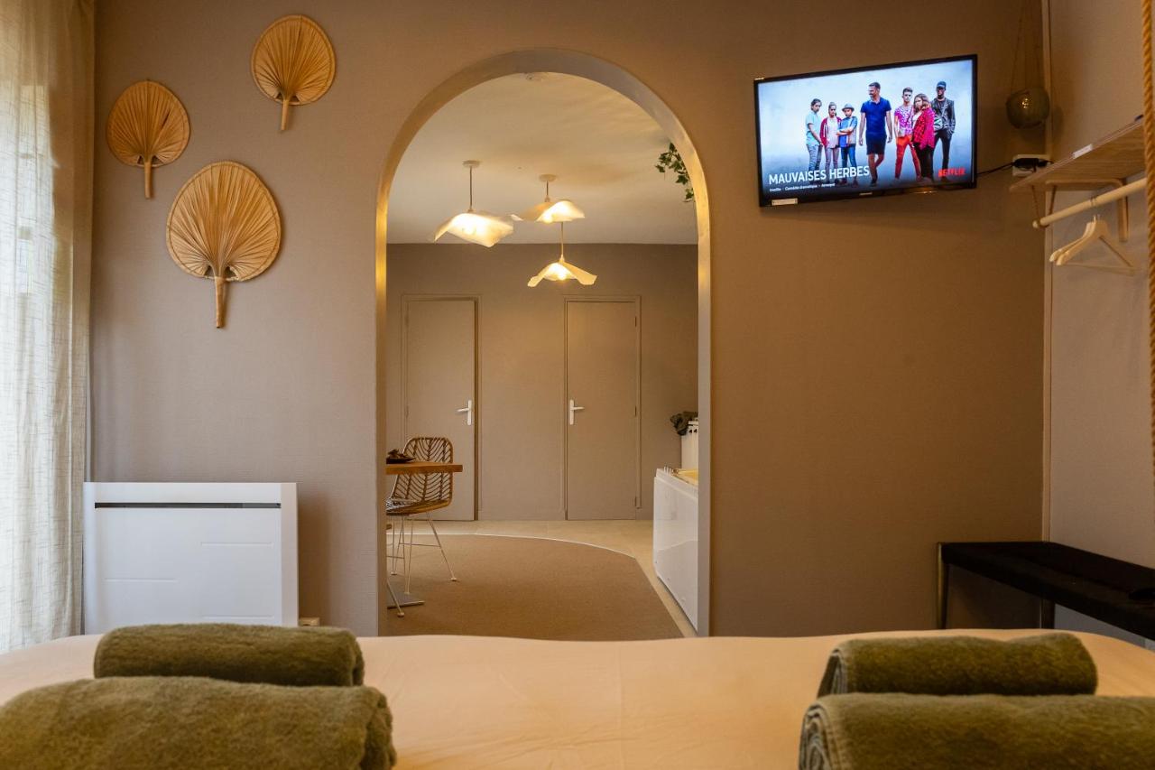 Love Room Suite Bali - Auray en Bretagne - 3