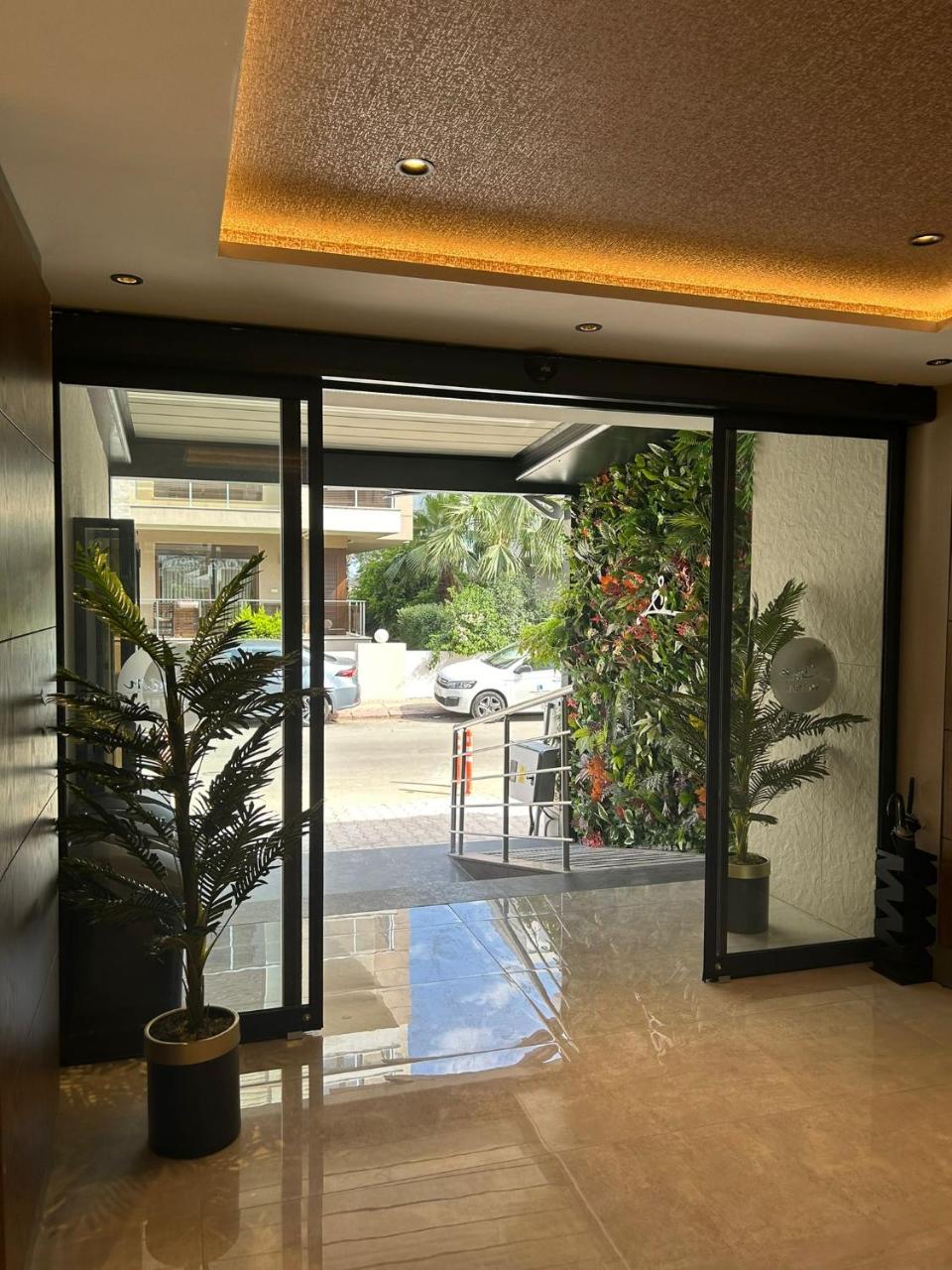 Sam Hotel photo 3