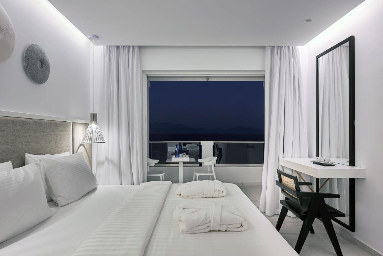 Dimitra Beach Hotel & Suites photo 2