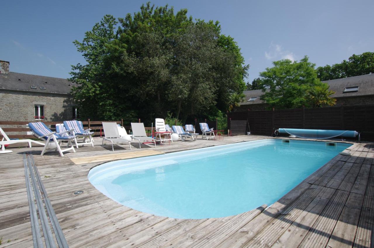 chambre sérénité piscine jacuzzi hammam billard