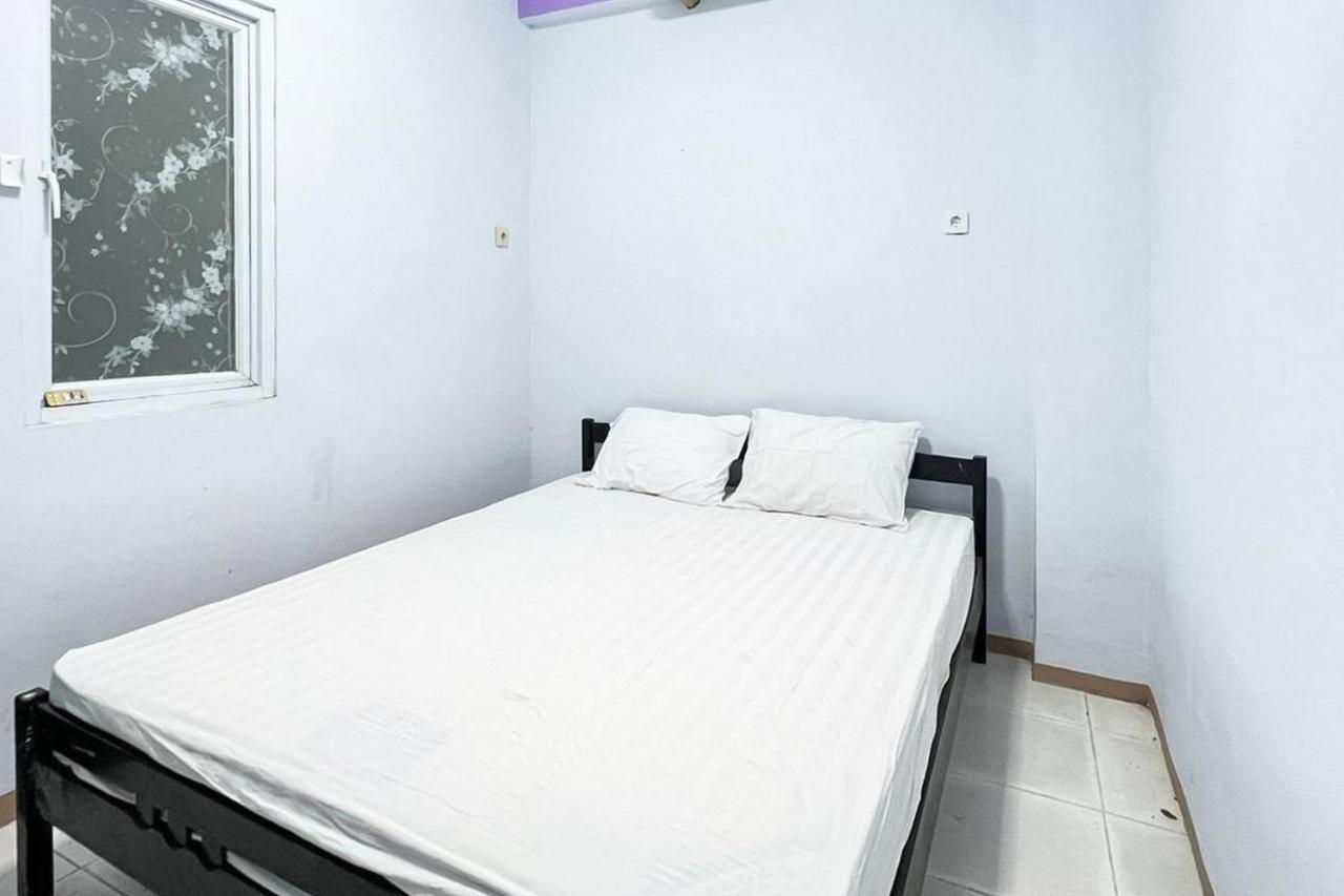 Foto - FeySha Guest House Mitra Reddoorz