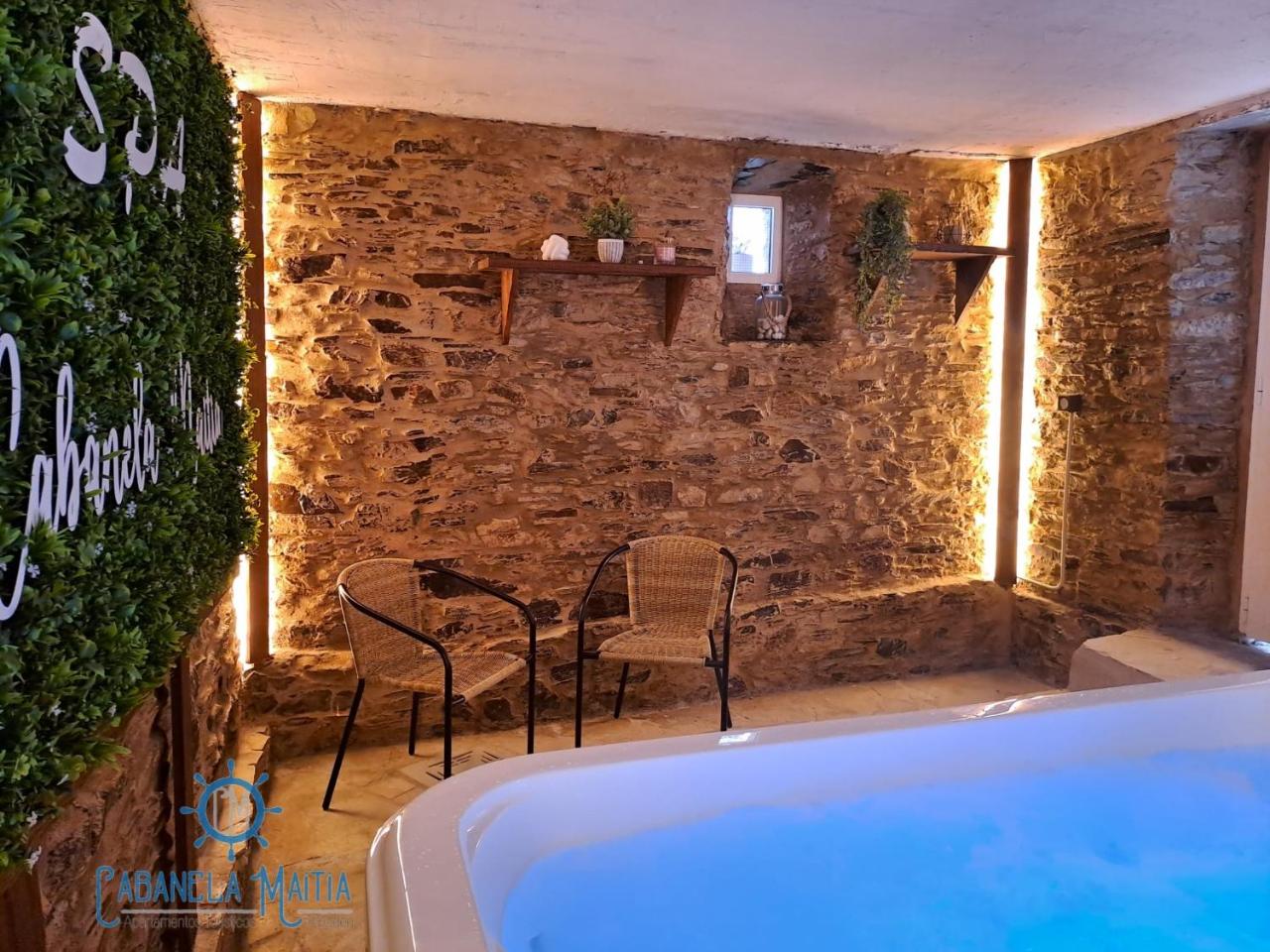 Cabanela Maitia Jacuzzi privado y barbacoa - 2