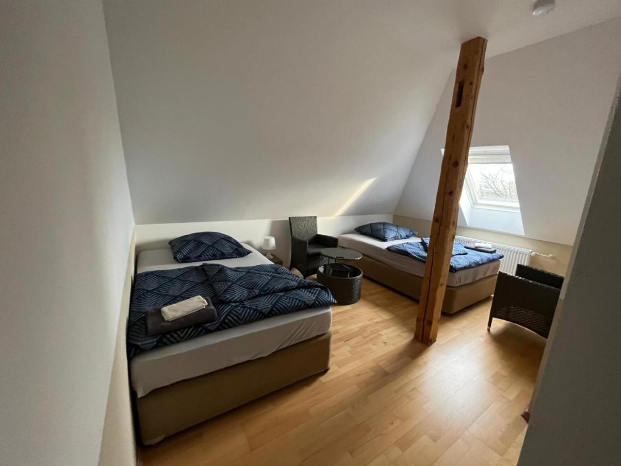 Doppelzimmer-Bad-Kühlschrank-Tv-19 photo 4