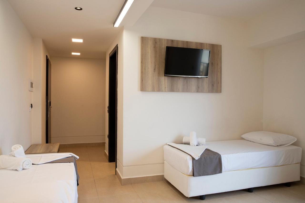 Dafni Plus Hotel - 5