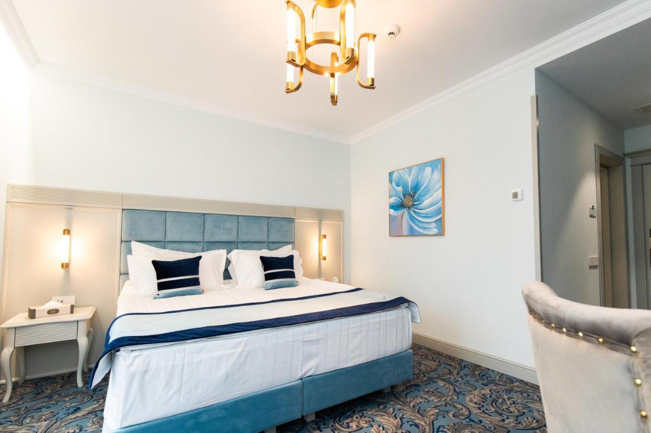 Hotel Foisorul cu Flori - 6